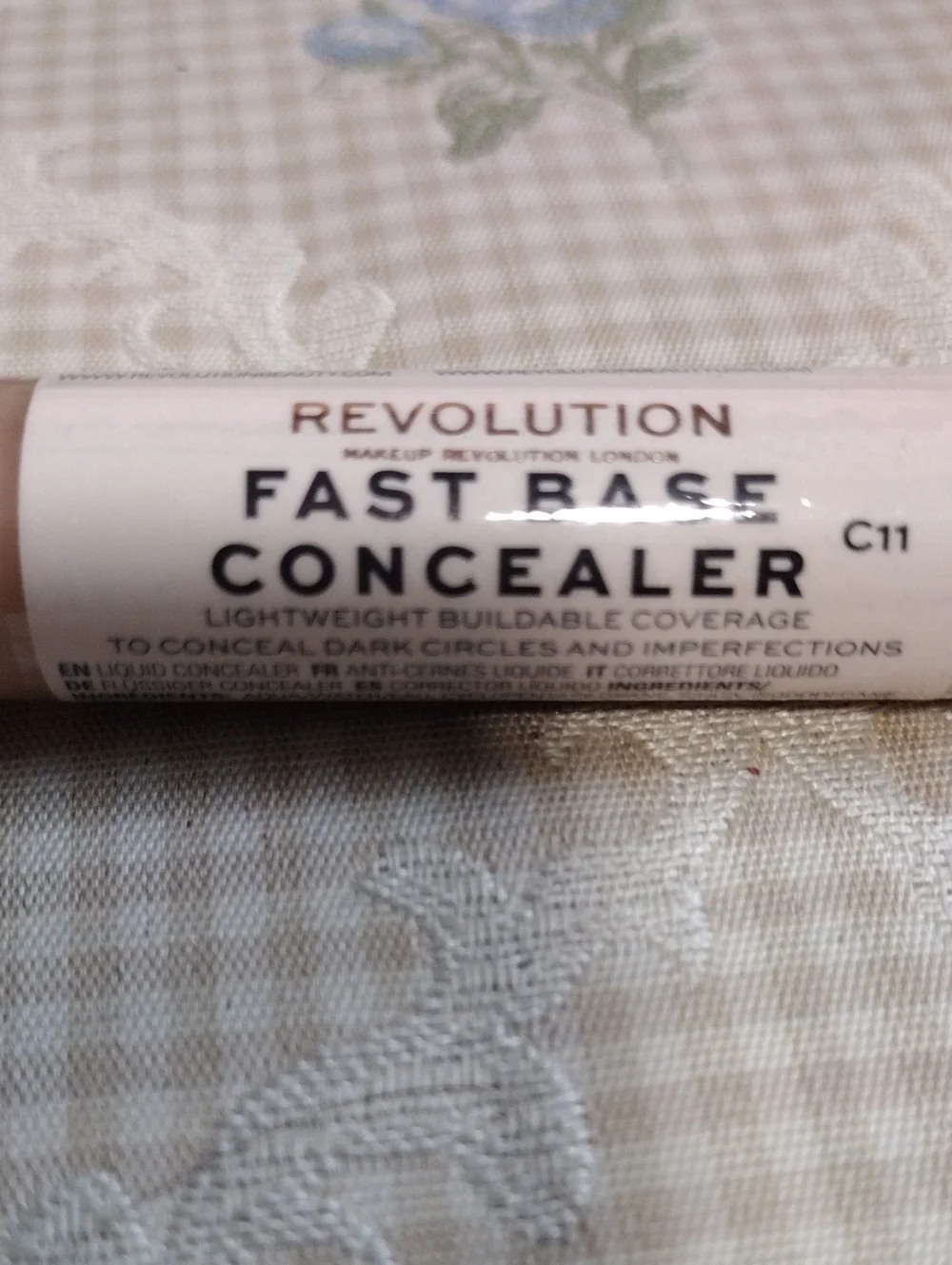 Revolution Fast Base Concealer C11 Neutral Beige with Built-In Applicator